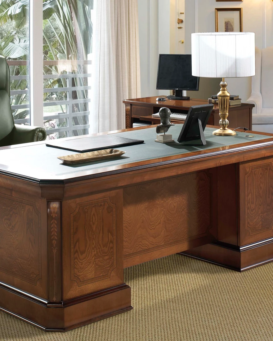 Alpuch Consul classic executive office