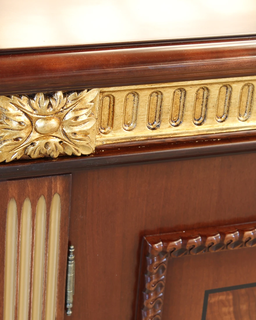 Alpuch Minister — classic office detail