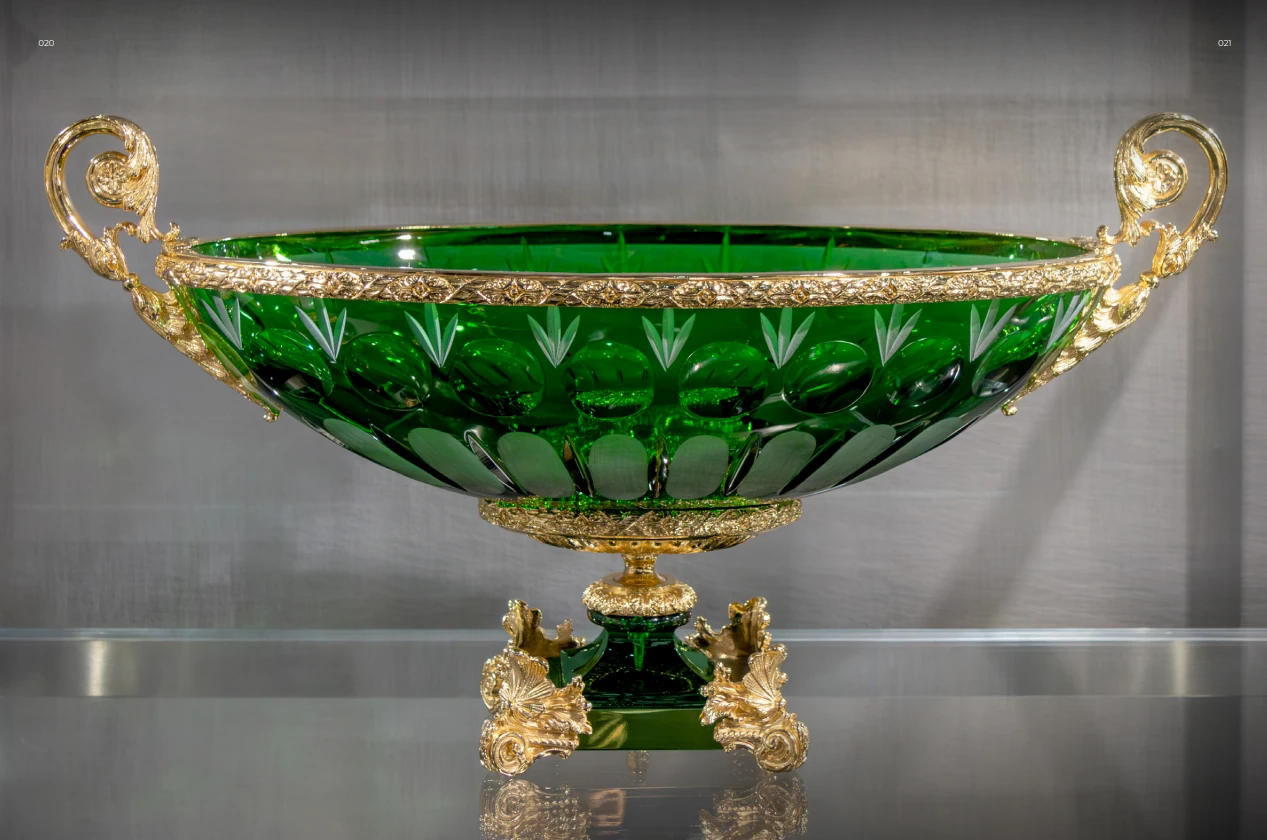 DIDI Collection — emerald crystal centerpiece