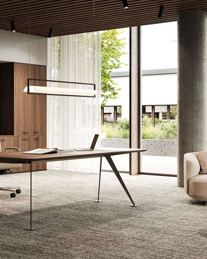 Frezza Spike — Executive office furniture